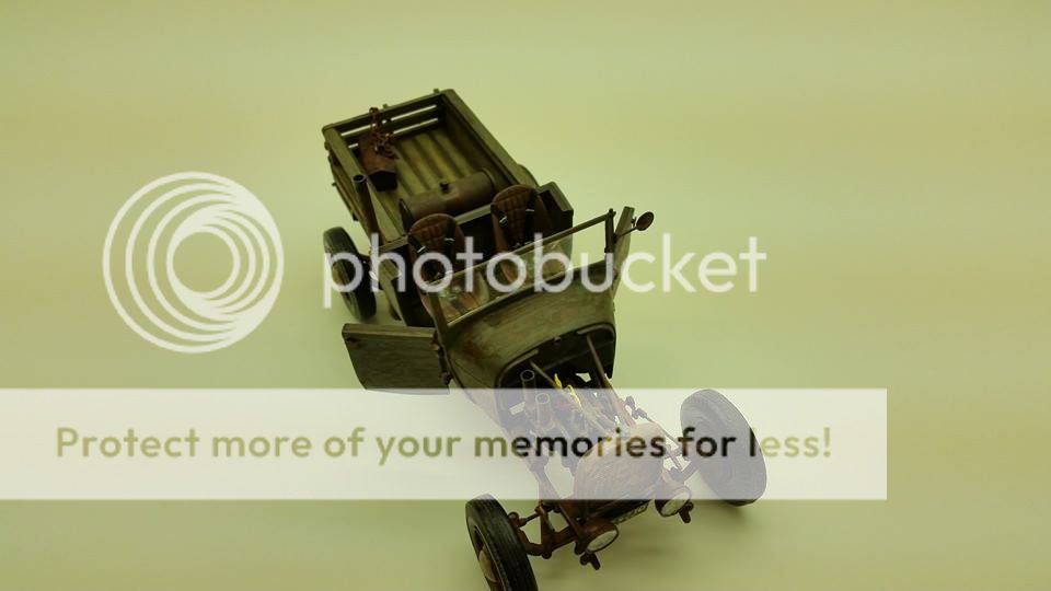 10616106_966242213390985_881042037888886