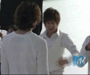YunhoGIF-13.gif